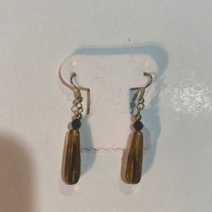 Brown earrings with gold finish